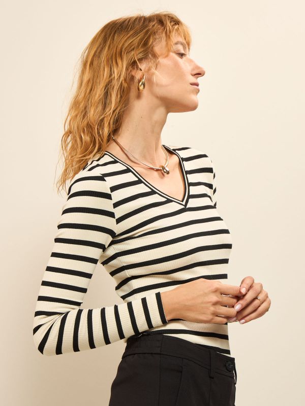 חולצת טי פסים