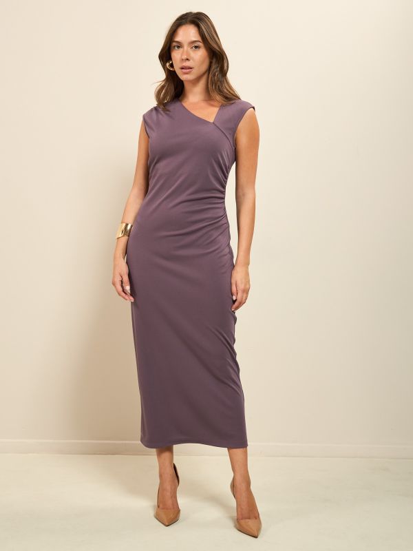 שמלת מחשוף אסימטרי מקסי