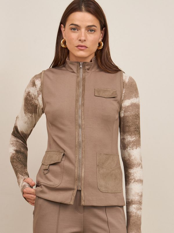 ווסט בתוספת רוכסן