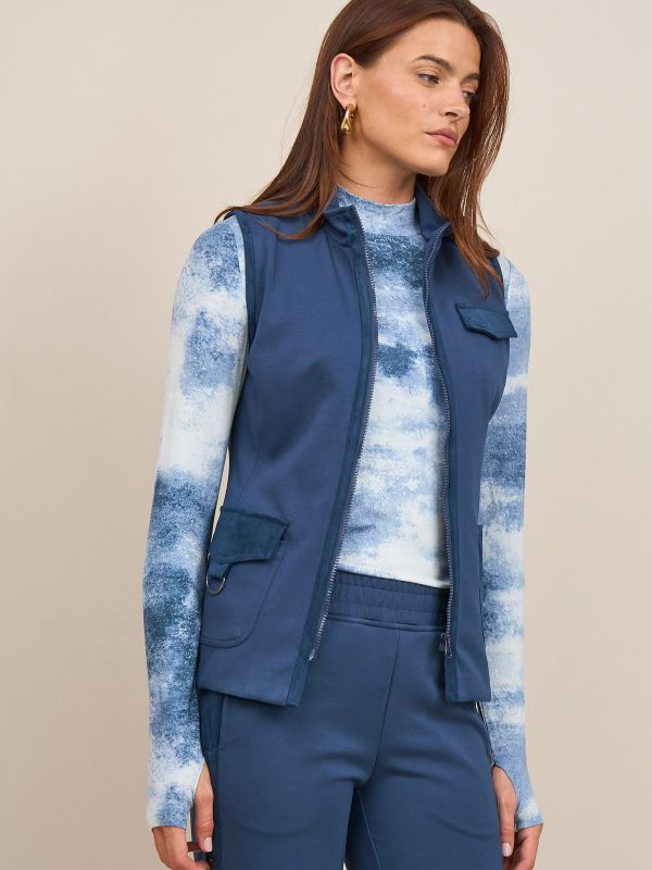 ווסט בתוספת רוכסן