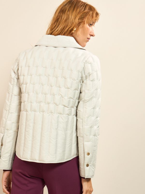 מעיל קצר נפוח