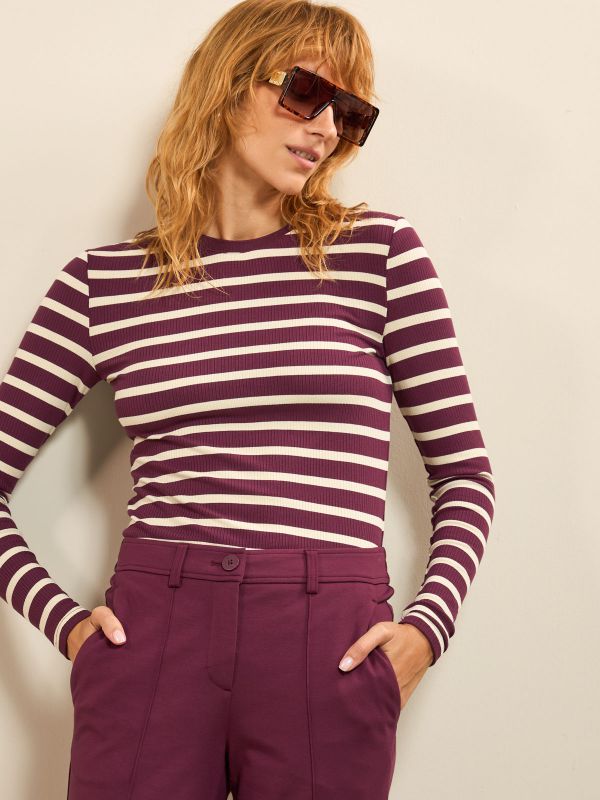 חולצת טי פסים