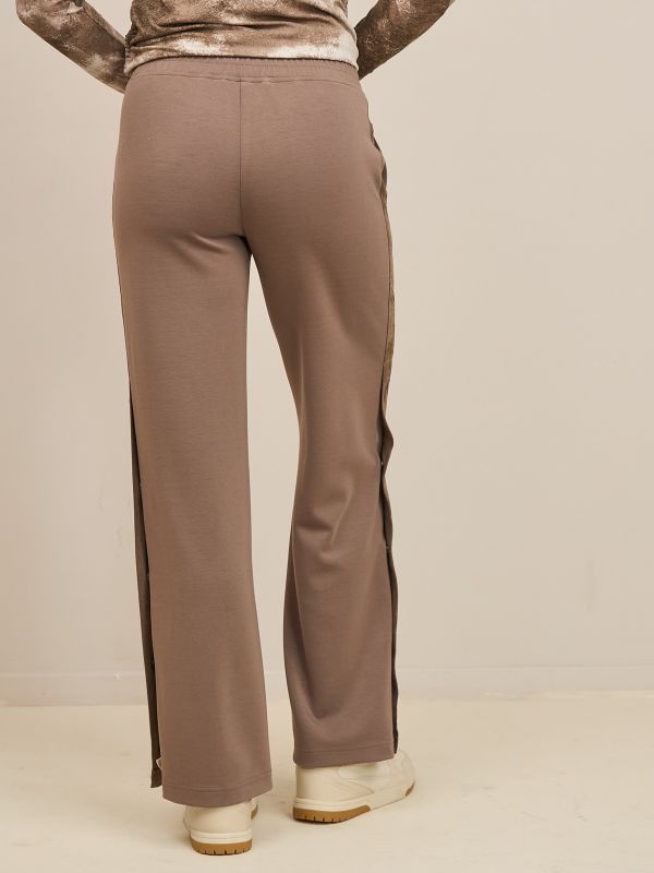 מכנסי טרניג