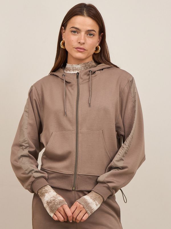 עליונית סווטרט