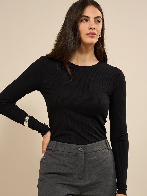 חולצת ריב מחשוף עגול