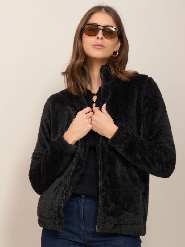 עליונית פרווה ספורטיבית