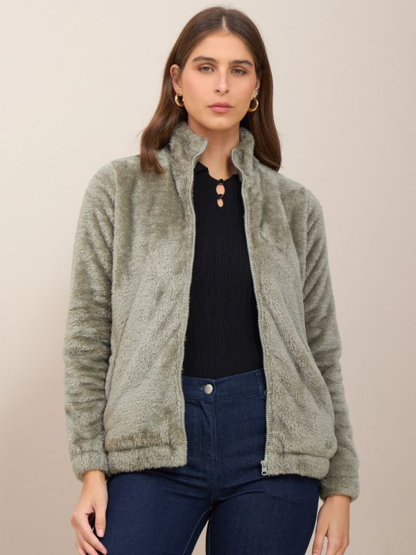 עליונית פרווה ספורטיבית