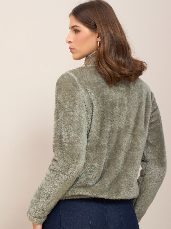 עליונית פרווה ספורטיבית