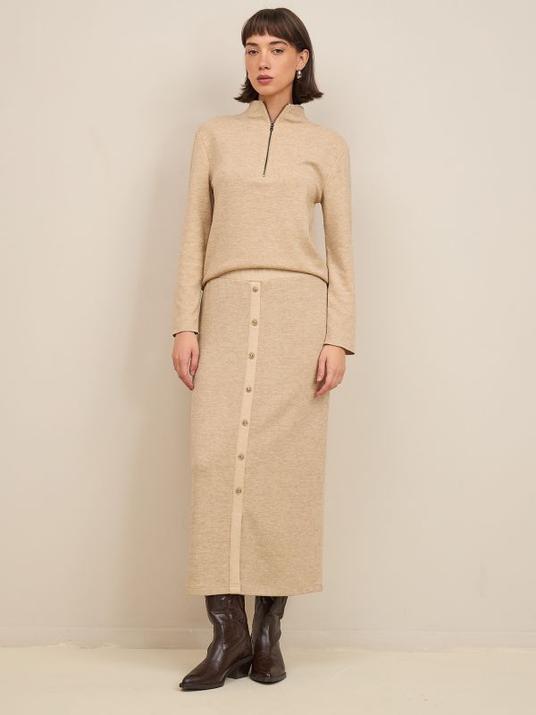 חצאית סריג כפתורים