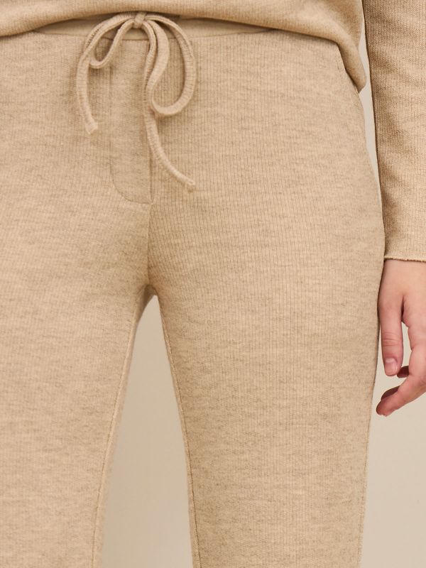 מכנסי סריג עפ קשירה