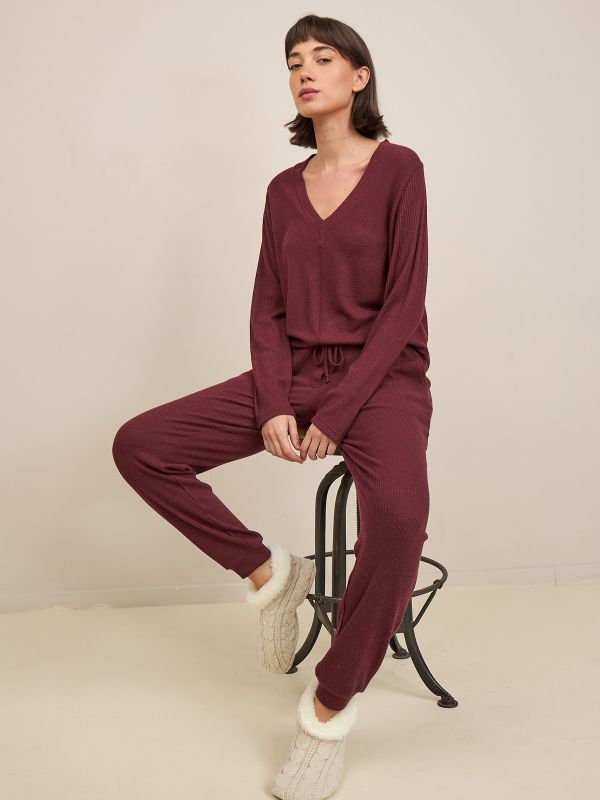 חליפת פנאי ריב V