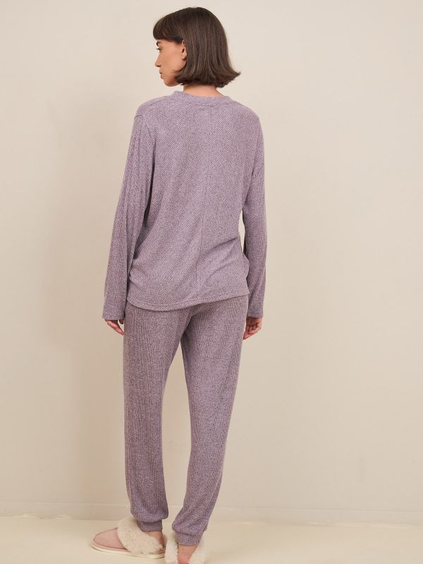 חליפת פנאי ריב V