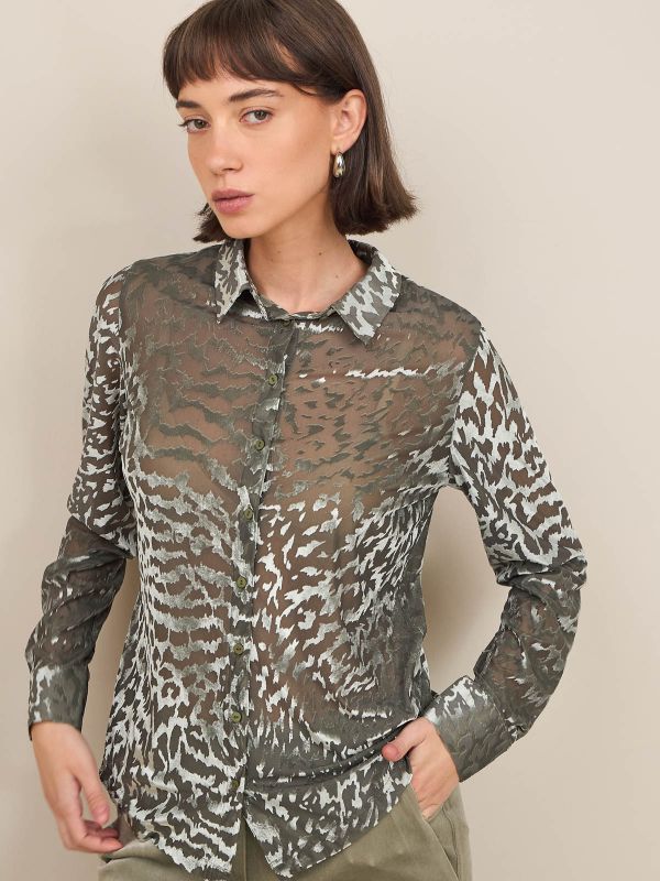 חולצת קטיפה צרובה