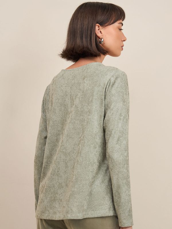 חולצת לורקס מחשוף V