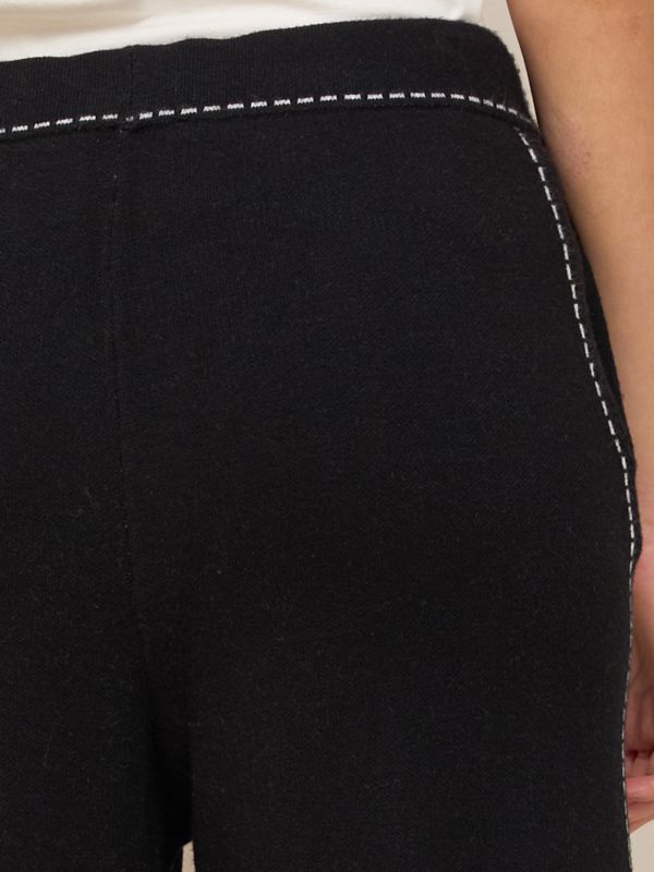 מכנסי סריג תיפורים