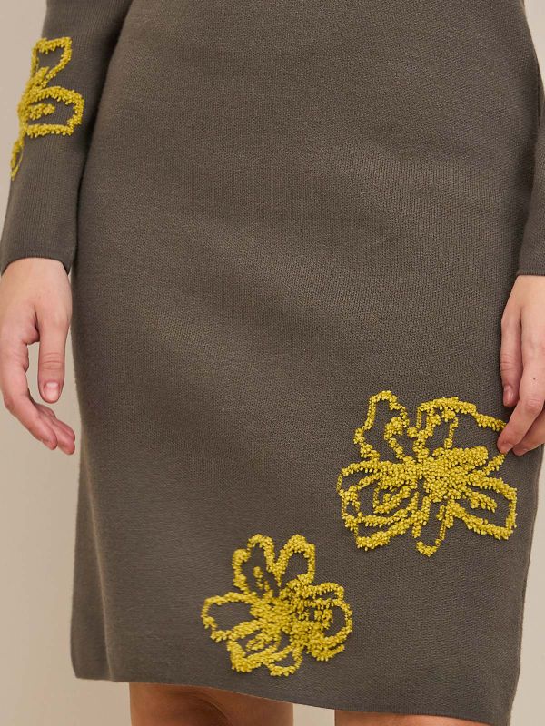 שמלת סריג פרח