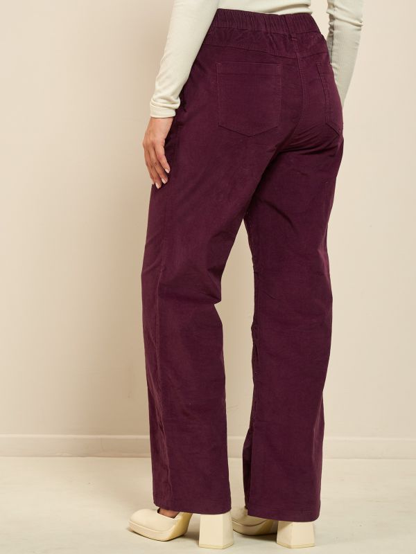 מכנסי קורדרוי מתרחבים