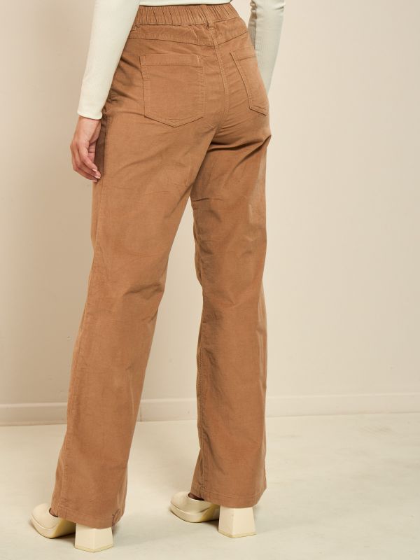 מכנסי קורדרוי מתרחבים