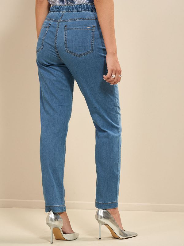 מכנסי גינס פרומו