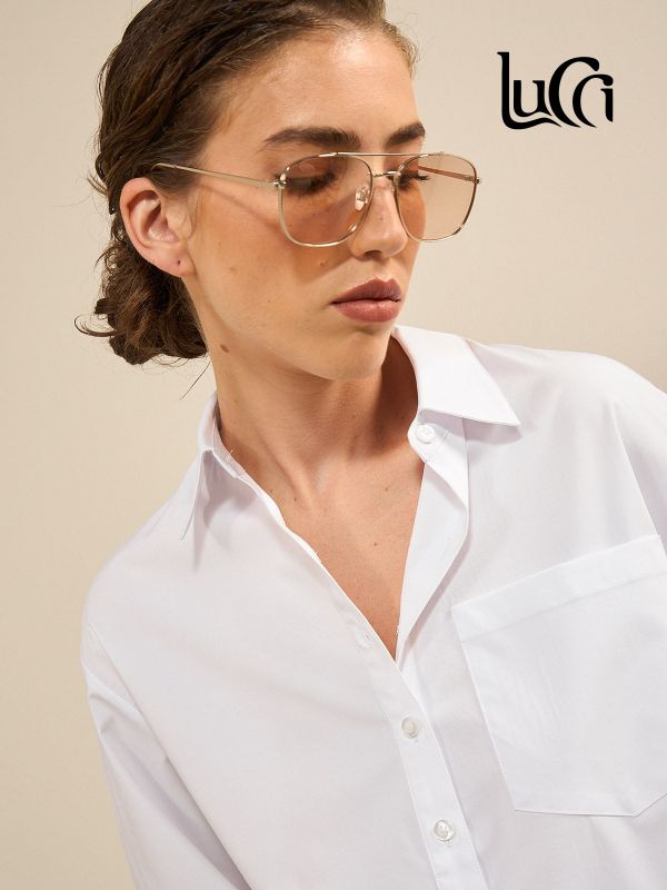 החולצה הלבנה החדשה