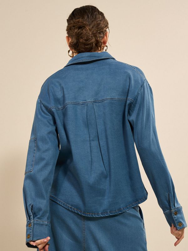 חולצת ליו ג’ינס