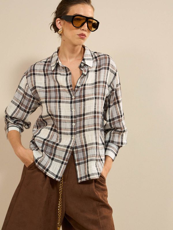 משובצת בשיק