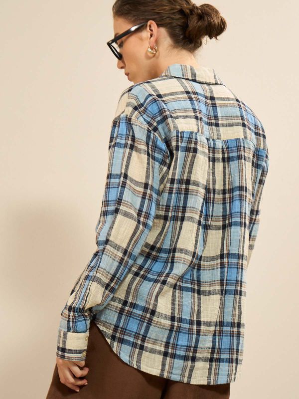 משובצת בשיק