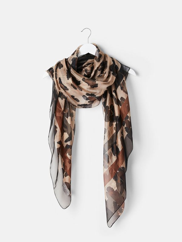 צעיף ערב מנומר