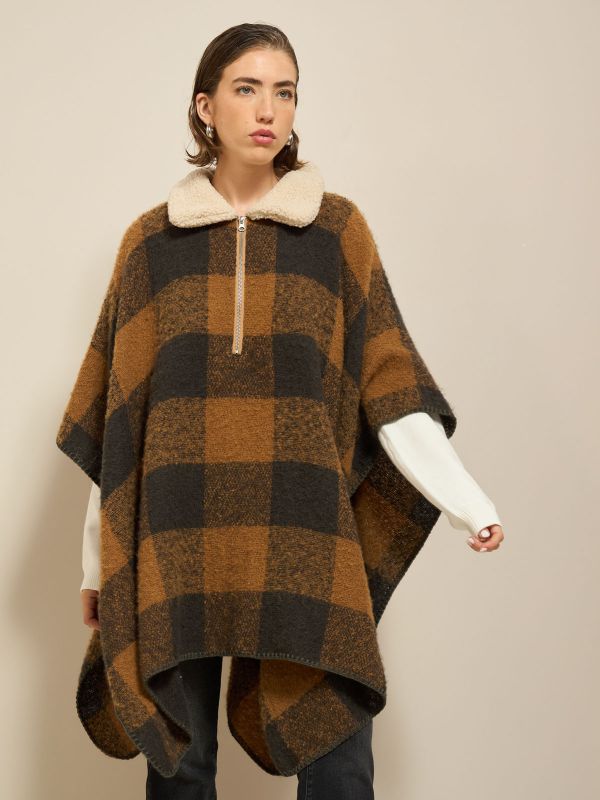 פונצ’ו צווארון כבשה