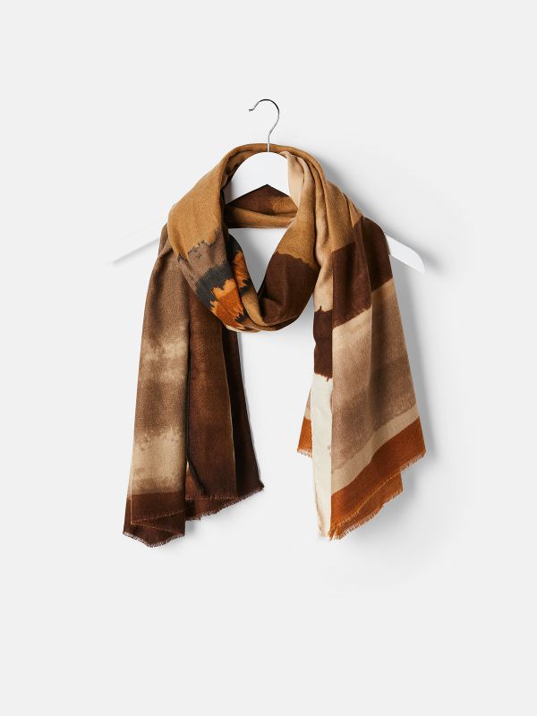 צעיף דהגרדה מונוכרומטי