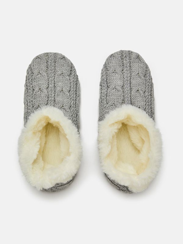 גרבי נעלי בית