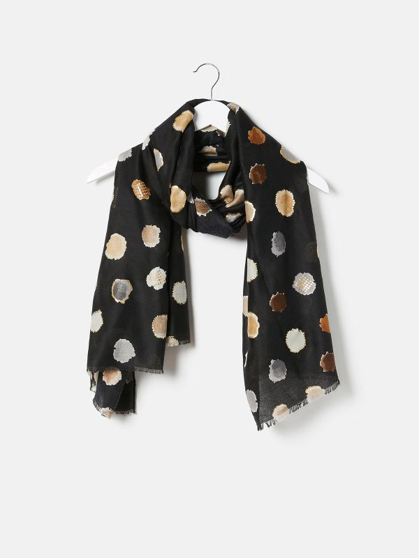 צעיף עיגולים ופוייל