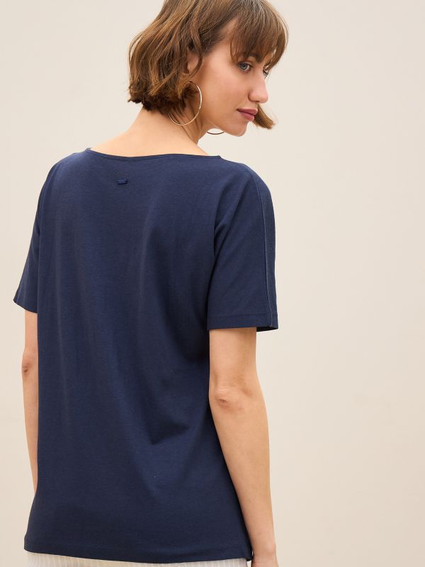 פרומו טישרט דפוס פרח