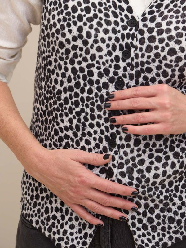 וסט סריג מודפס