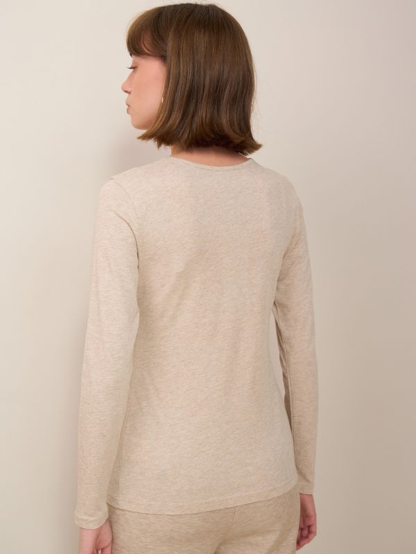 טישרט עם  דפוס