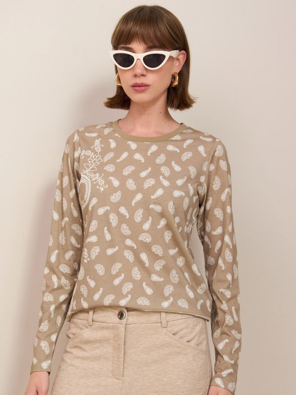 טישרט מודפס פרחים