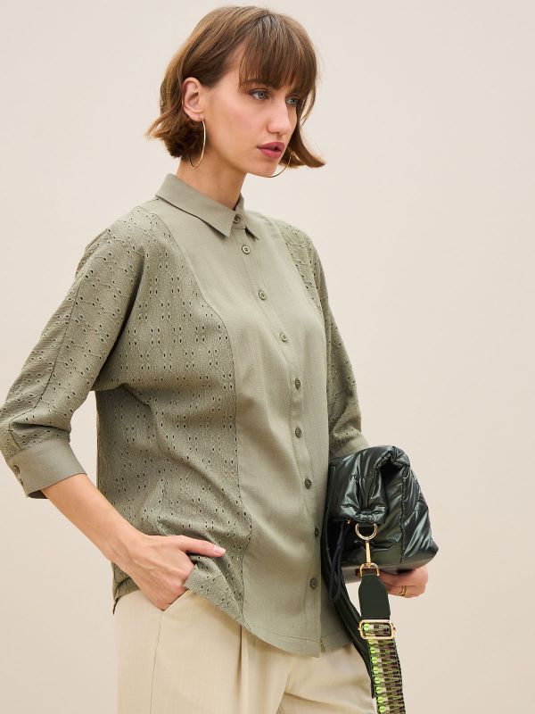 חולצת אריג שילוב תחרה