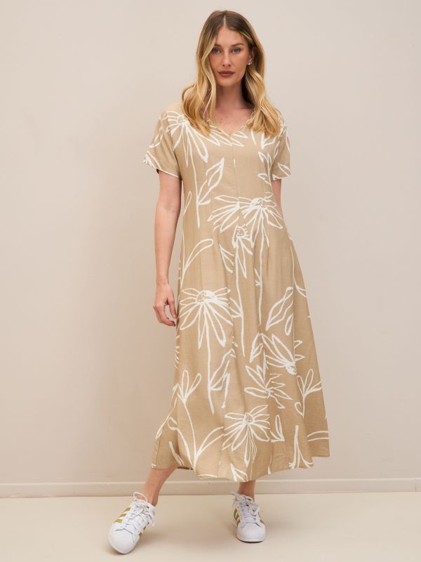 שמלת פשתן מתרחבת