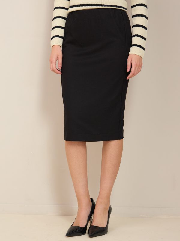 חצאית ג’רסי מחוייטת