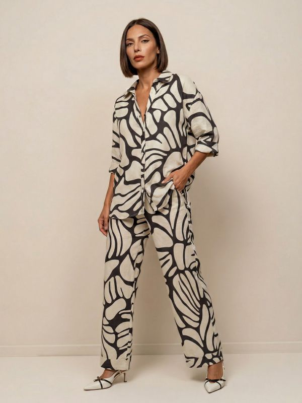 מכנסיים מודפסים