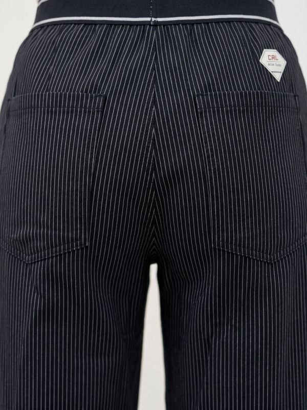 מכנסי ספורט רחבים