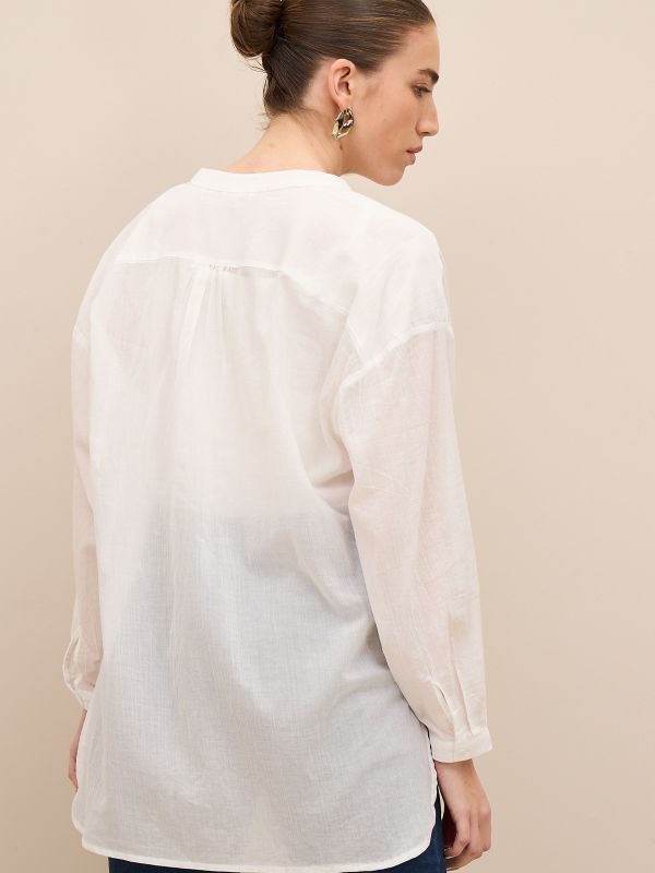 חולצה וואל עם כיווץ בכתף