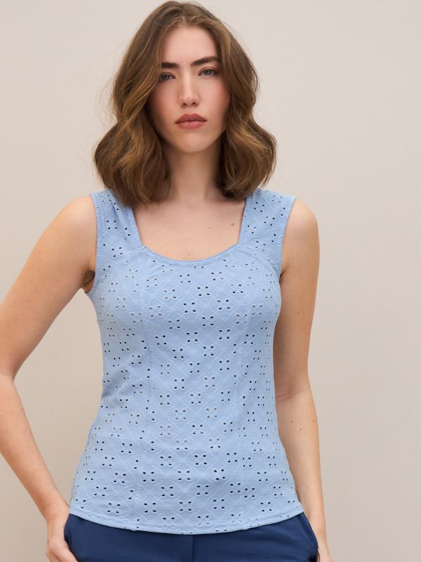 גופייה לייקרה רקמה מחוררת