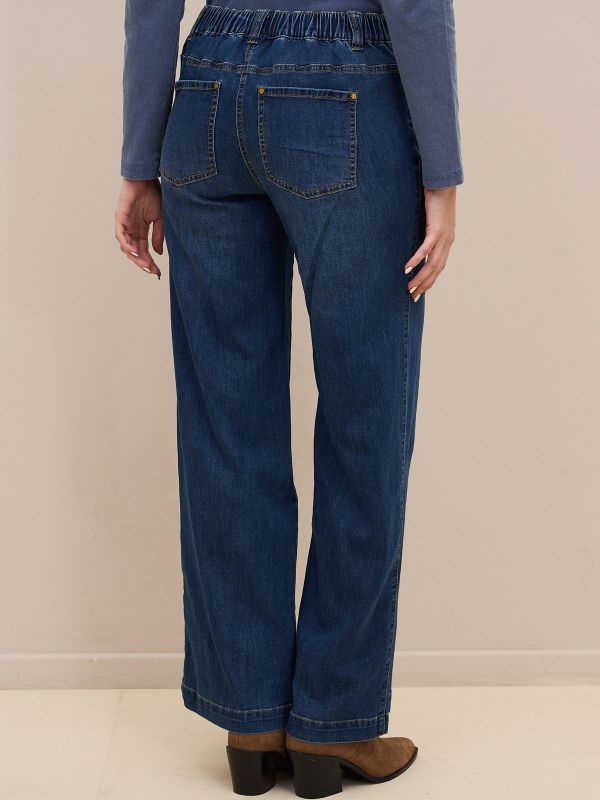 ג’ינס רגל מתרחבת וחגורה