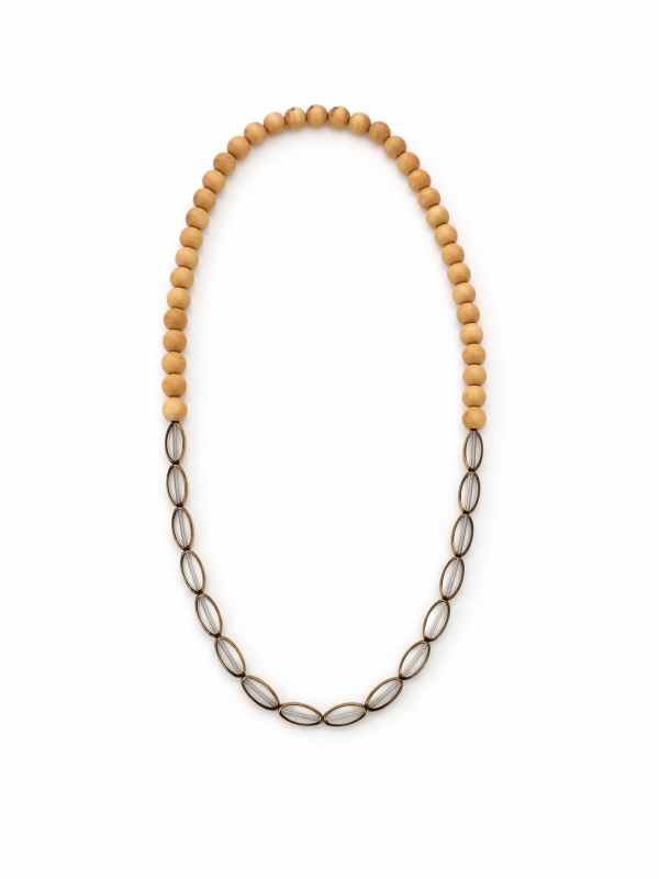 שרשרת עץ וחרוזים שקופים