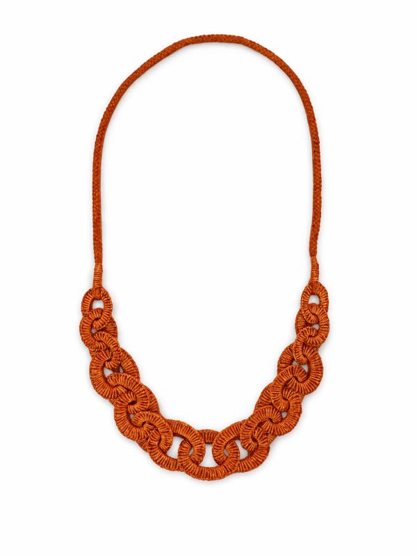 שרשרת חוטים וחישוקים