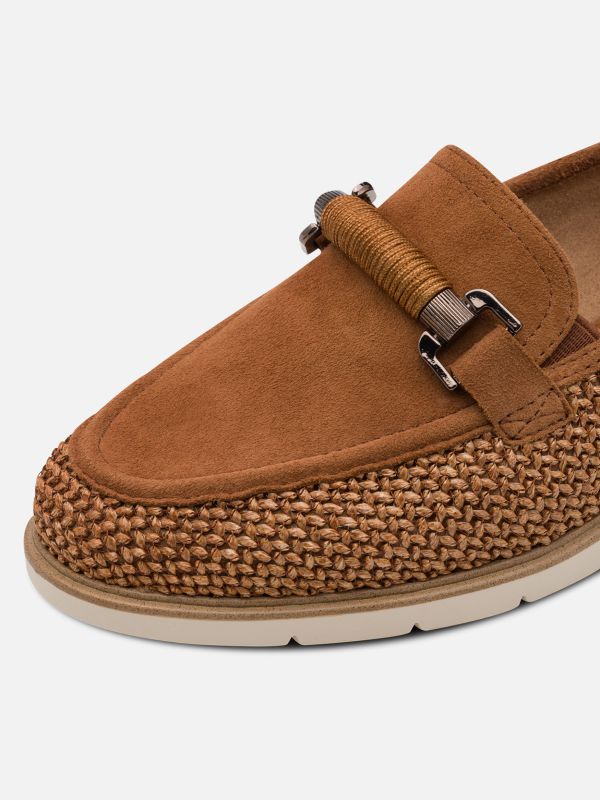 מוקסין בעיצוב קיצי יחודי. תמריס TAMARIS.