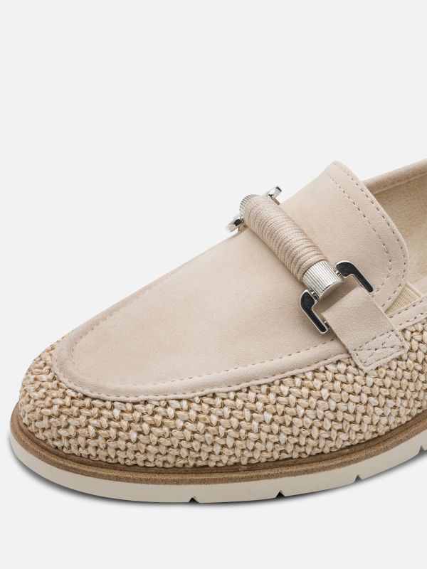 מוקסין בעיצוב קיצי יחודי. תמריס TAMARIS.