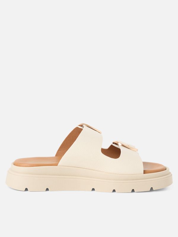 כפכפי נוחות מעור בעיצוב נקי ואופנתי. תמריס TAMARIS.