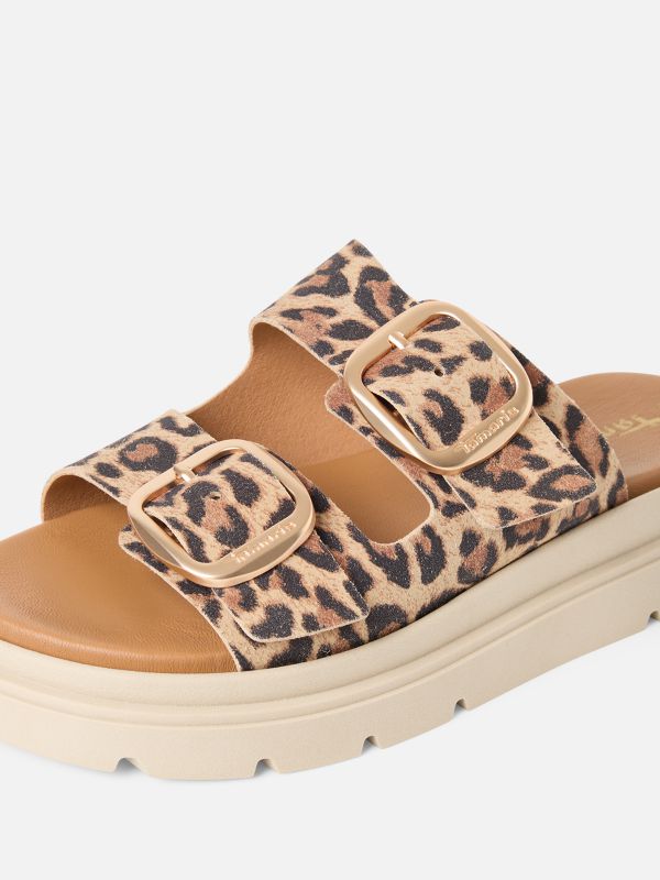 כפכפי נוחות מעור בעיצוב נקי ואופנתי. תמריס TAMARIS.